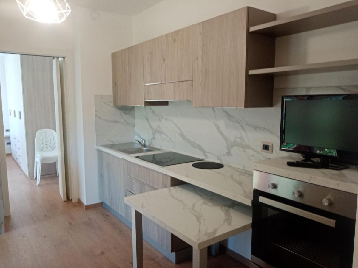 Appartamento Prima Rosa Primaluna Exteriör bild